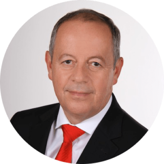 Stimmen unserer Mandanten: Dr. Peter Schmidt Leiter Niederlassung Deutschland, Hanau Oberösterreichische Versicherung AG