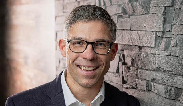 Rechtsanwalt für Unfallversicherung Tobias Strübing