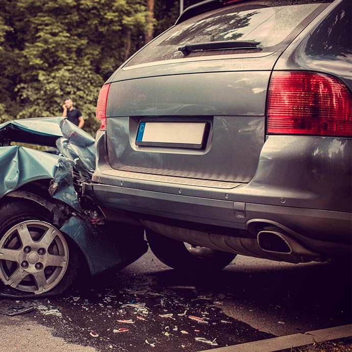 Autounfall - Unfallversicherung zahlt nicht